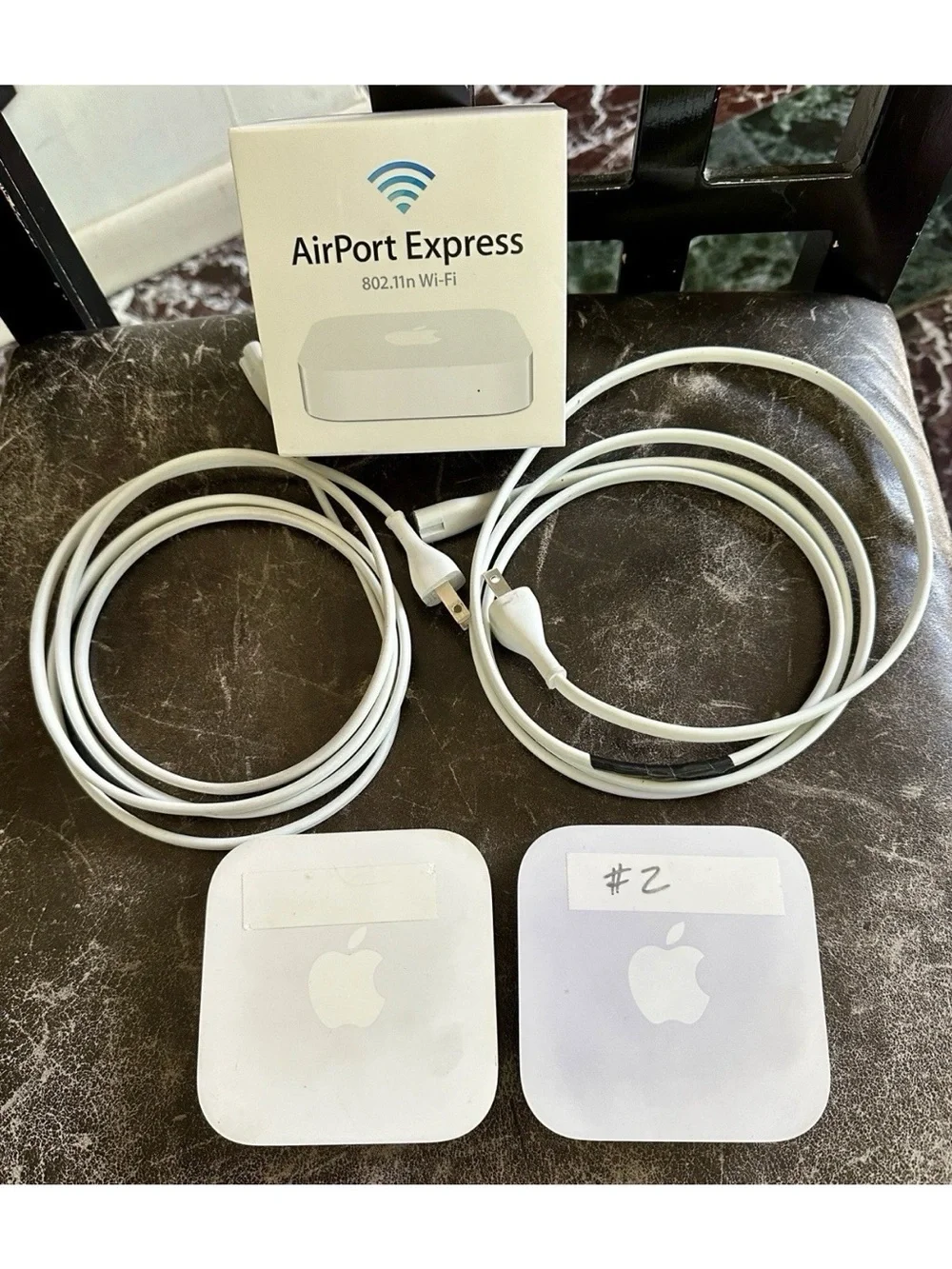 2x Apple AirPort Express 2nd Gen A1392 AirPlay 2 Wireless Router Box Cords used
